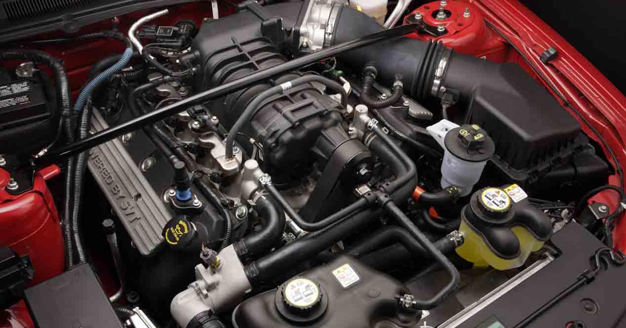 Empresa de recambios de motor con experiencia y profesional Empresa de recambios de motor con experiencia y profesional